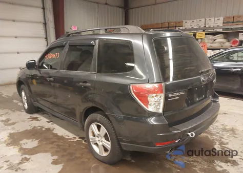 2011 Subaru Forester 2.5X из США, поврежденный, VIN JF2SHABC0BH768615